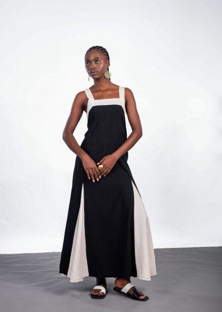Flow Dress in Black Linen